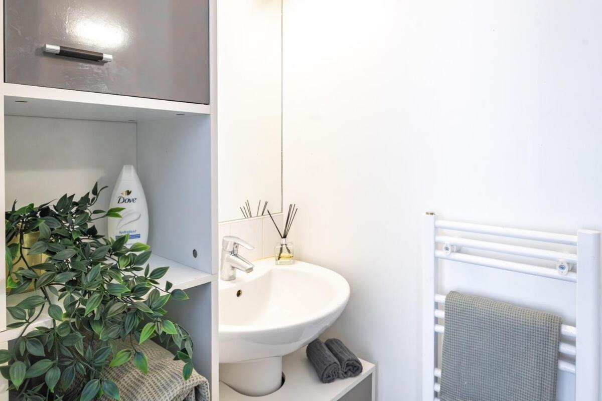 Cozy & Chic In Montorgueil - 4 Guests Appartement Parijs